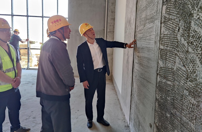徐旭前往市政公用城三期項(xiàng)目、市政綠色建材科技產(chǎn)業(yè)園項(xiàng)目調(diào)研